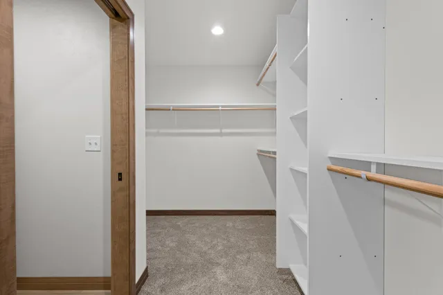 $549,900 | W173 Meadow Ridge Trail, Kaukauna, WI 54130