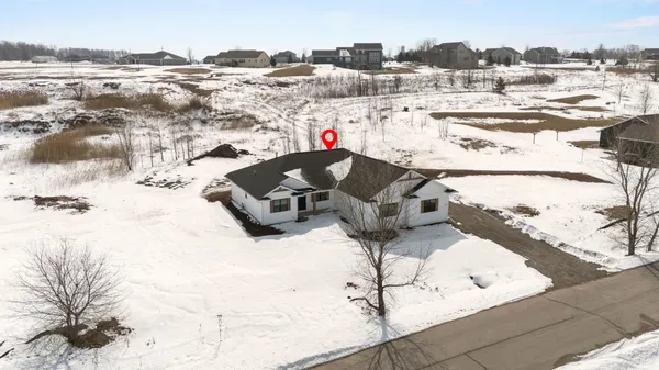 $549,900 | W173 Meadow Ridge Trail, Kaukauna, WI 54130