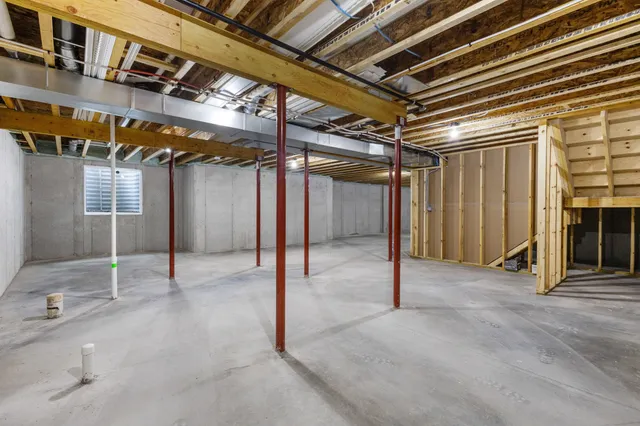 $549,900 | W173 Meadow Ridge Trail, Kaukauna, WI 54130