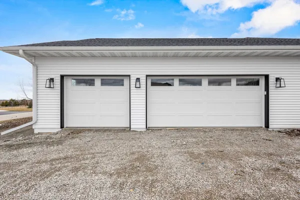 $549,900 | W173 Meadow Ridge Trail, Kaukauna, WI 54130