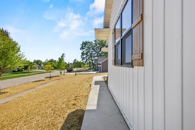 $549,900 | W173 Meadow Ridge Trail, Kaukauna, WI 54130