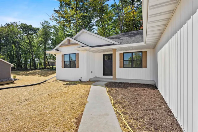 $549,900 | W173 Meadow Ridge Trail, Kaukauna, WI 54130