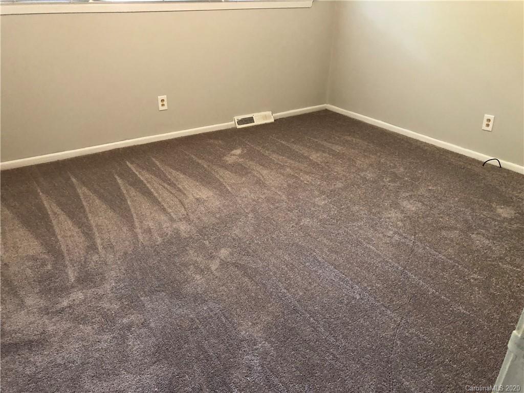 3012 Minnesota Road Charlotte, NC 28208 - Photo 6 of 31