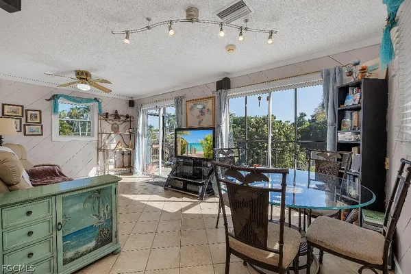 $299,500 | 5888 Sea Bass Road, Bokeelia, FL 33922
