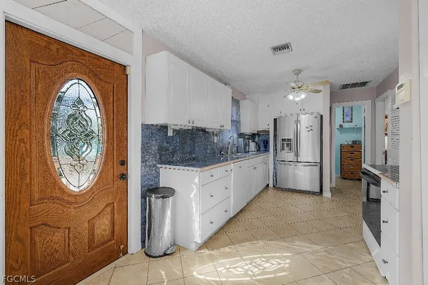 $299,500 | 5888 Sea Bass Road, Bokeelia, FL 33922