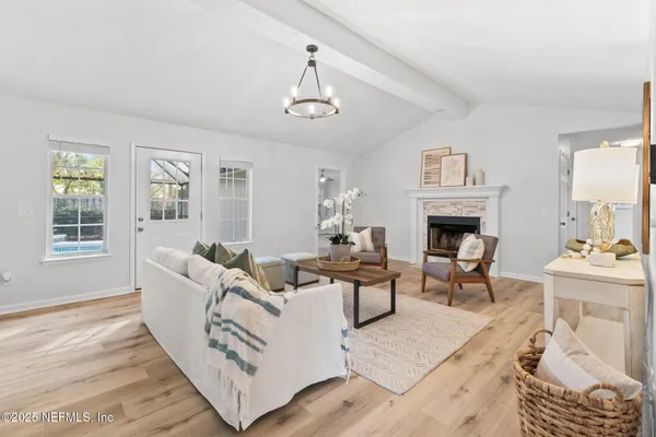 $3,700 | 1778 Providence Hollow Lane, Jacksonville, FL 32223