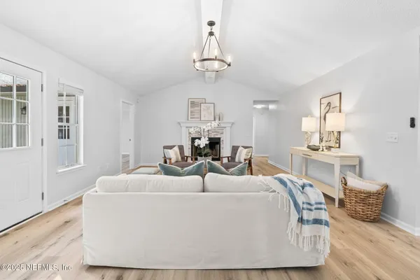 $3,700 | 1778 Providence Hollow Lane, Jacksonville, FL 32223