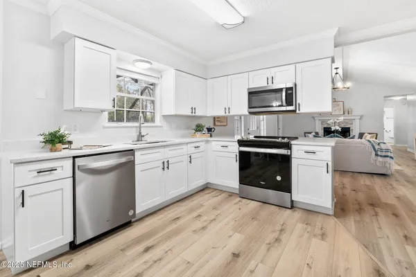 $3,700 | 1778 Providence Hollow Lane, Jacksonville, FL 32223