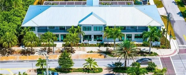 $2,300 | 3375 Southwest Mapp Road, Unit 204, Palm City, FL 34990