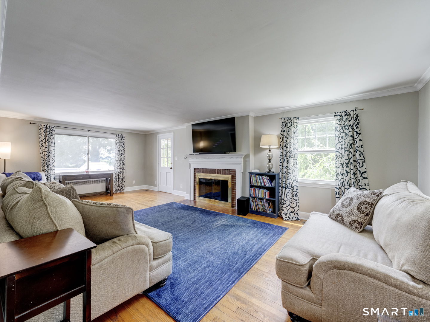 432 Ridge Road Wethersfield, CT 06109 - Photo 4 of 39