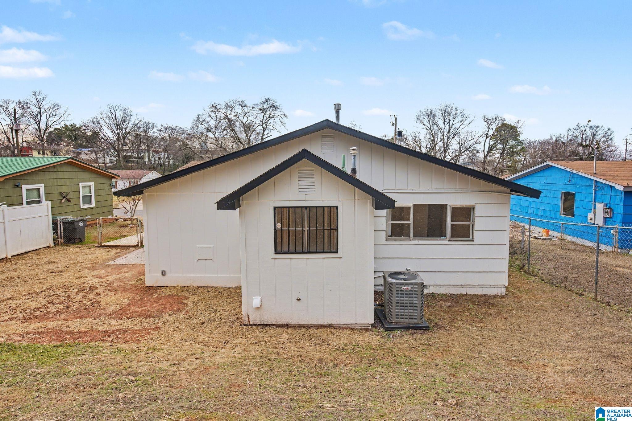 1725 3rd Place Southwest Birmingham, AL 35211 - Photo 30 of 32