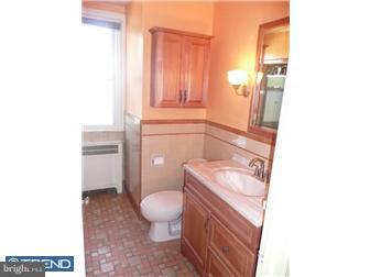 7045 Georgian Road Philadelphia, PA 19138 - Photo 11 of 12 Bathroom