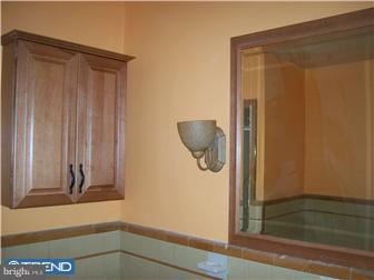 7045 Georgian Road Philadelphia, PA 19138 - Photo 10 of 12 Bathroom