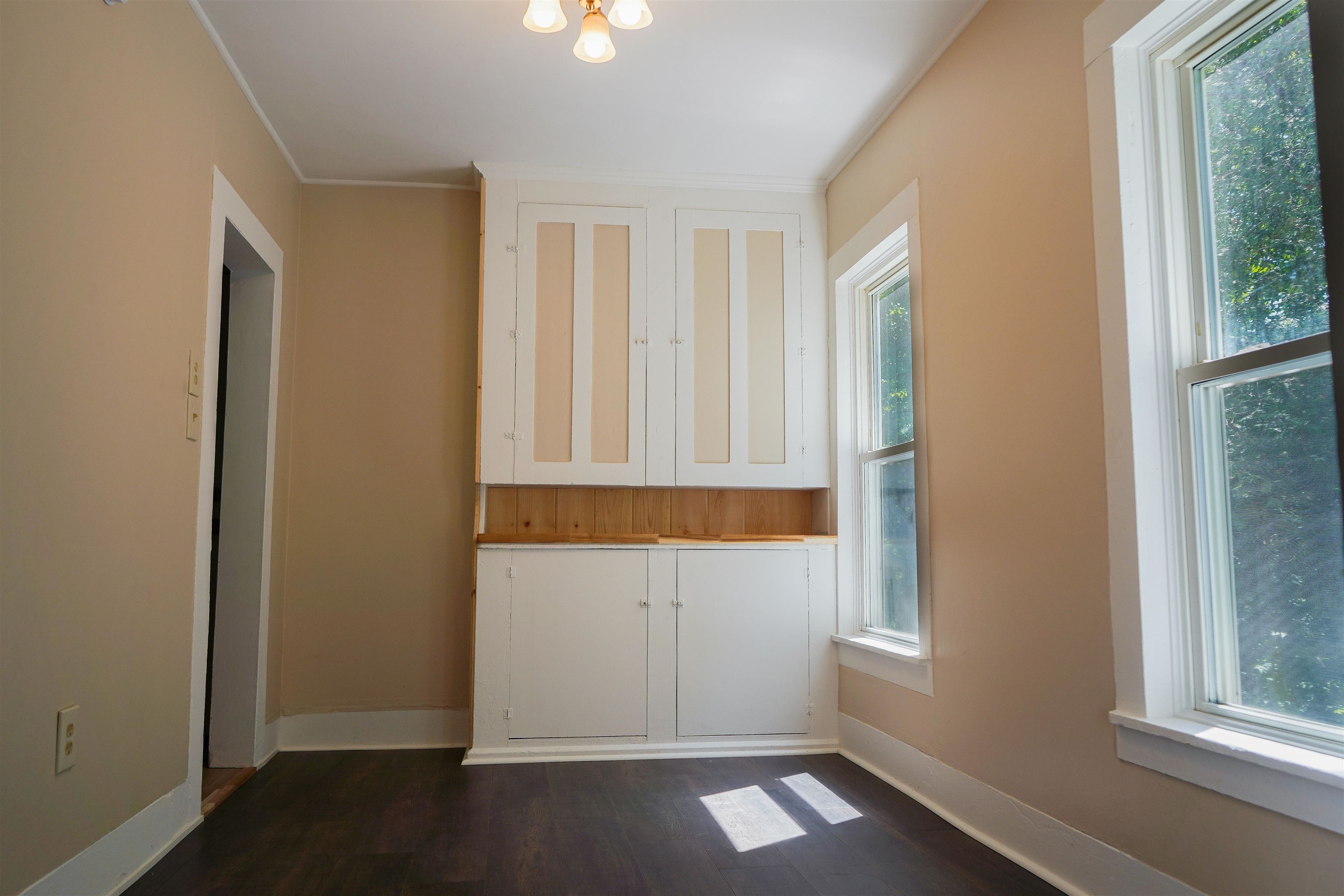 48-50 Taylor Hill Road Proctor, VT 05765 - Photo 7 of 23