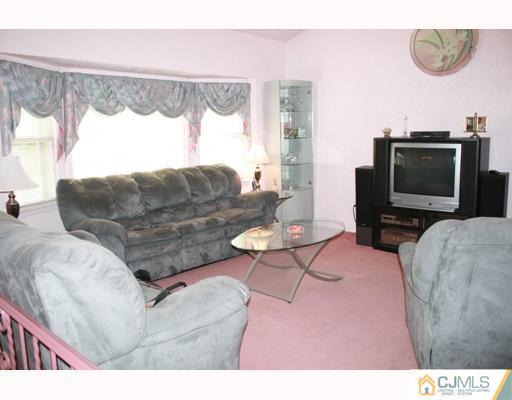 15 Barton Road Old Bridge, NJ 08857 - Photo 5 of 8