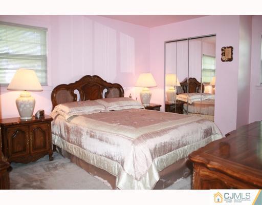 15 Barton Road Old Bridge, NJ 08857 - Photo 6 of 8