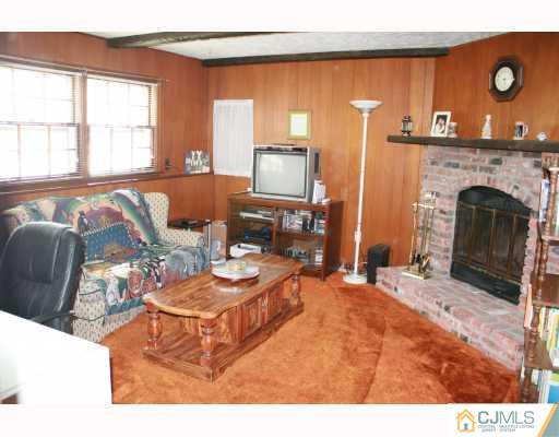 15 Barton Road Old Bridge, NJ 08857 - Photo 7 of 8