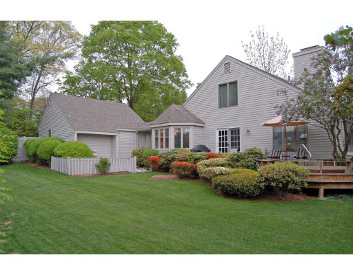 239 Maynard Road Framingham, MA 01701 - Photo 8 of 21 Gallery Image 8