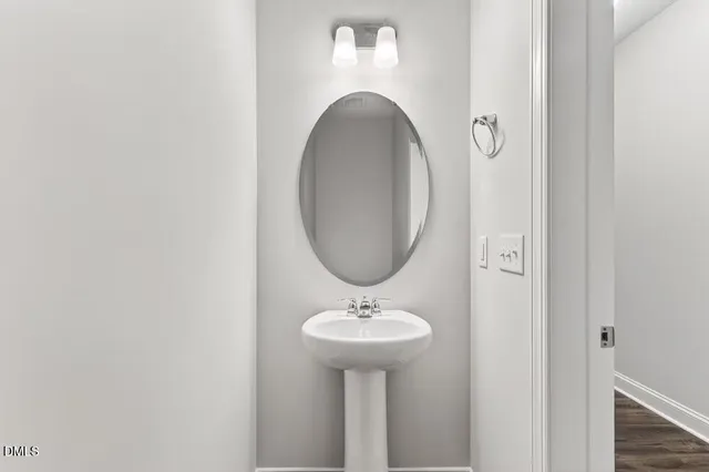 $266,990 | 552 Barrington Row Avenue, Zebulon, NC 27597