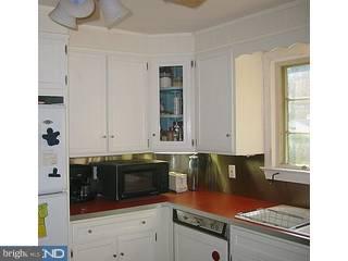 66 West Upper Ferry Road Ewing, NJ 08628 - Photo 5 of 6 Gallery Image 5