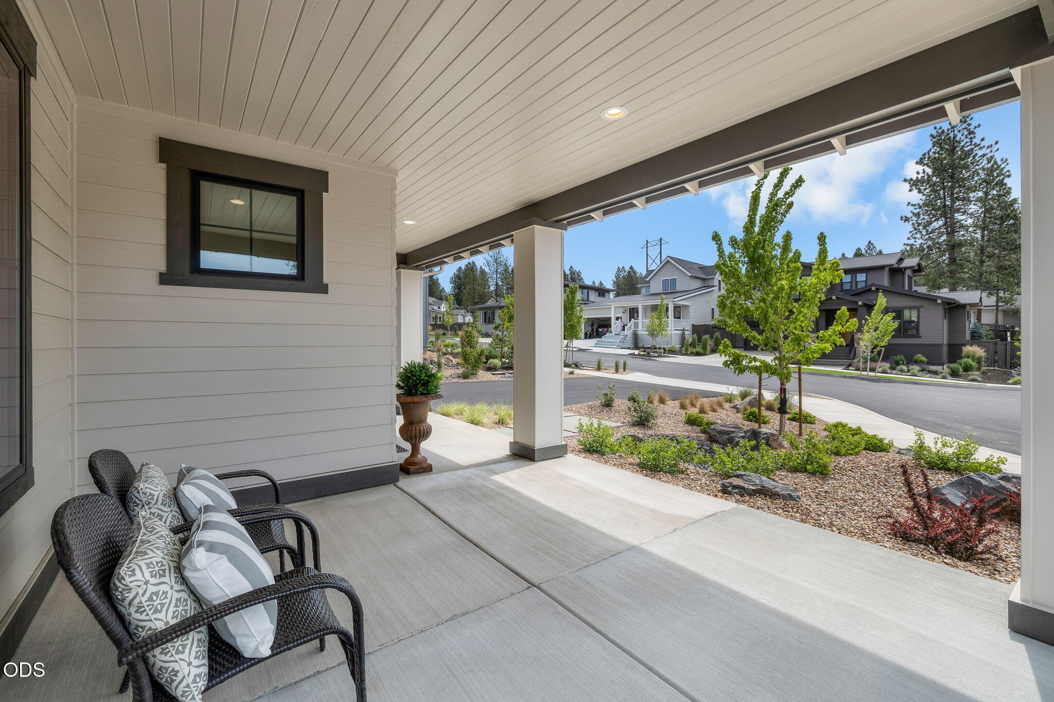 2631 Waymaker Court Bend, OR 97703 - Photo 5 of 56