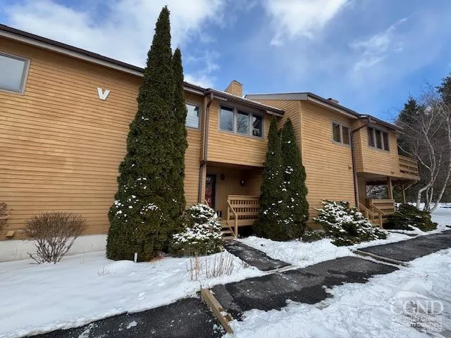 $548,000 | 166 Hunter Drive, Unit V5, Hunter, NY 12442