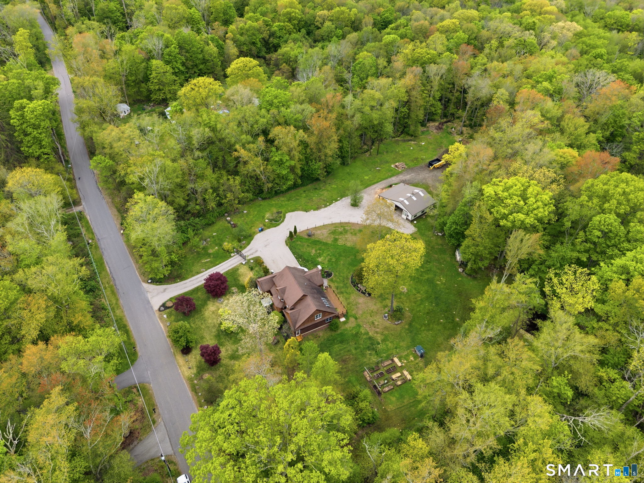 287 South Bear Hill Road Chaplin, CT 06235 - Photo 9 of 37