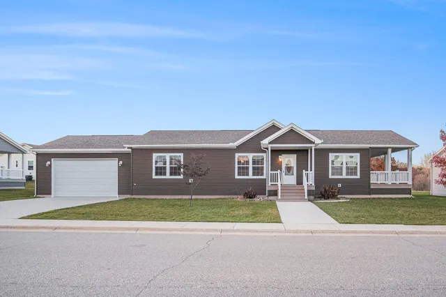$269,900 | 11765 Townsquare Boulevard, Rockford, MI 49341