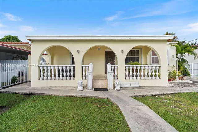 $690,000 | 720 Northwest 19th Court, Miami, FL 33125