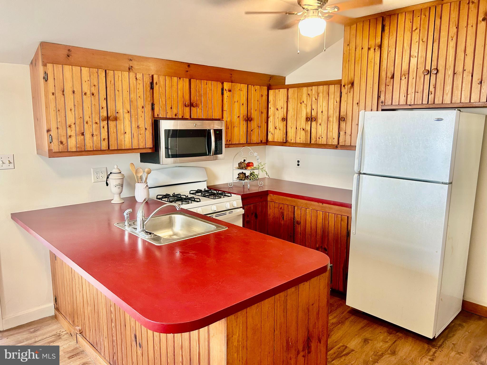 15 Chestnut Street Lumberton, NJ 08048 - Photo 5 of 25 Gallery Image 5