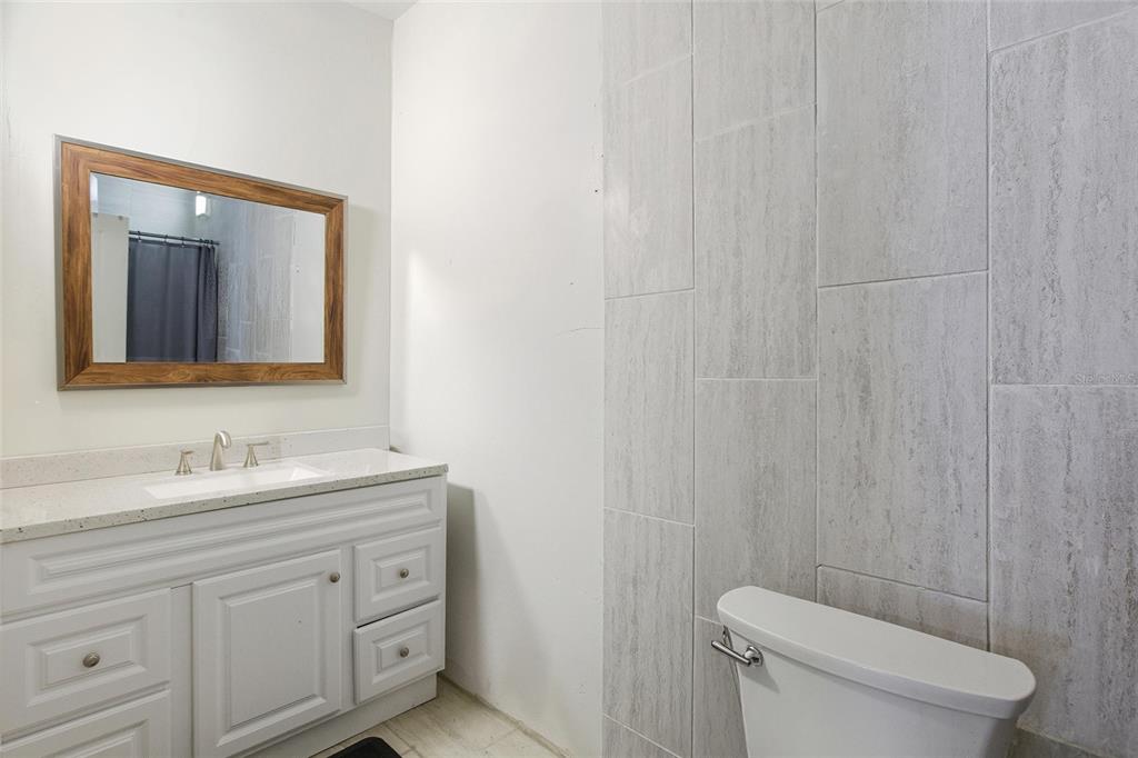 2826 Marlette Street Sarasota, FL 34231 - Photo 17 of 38