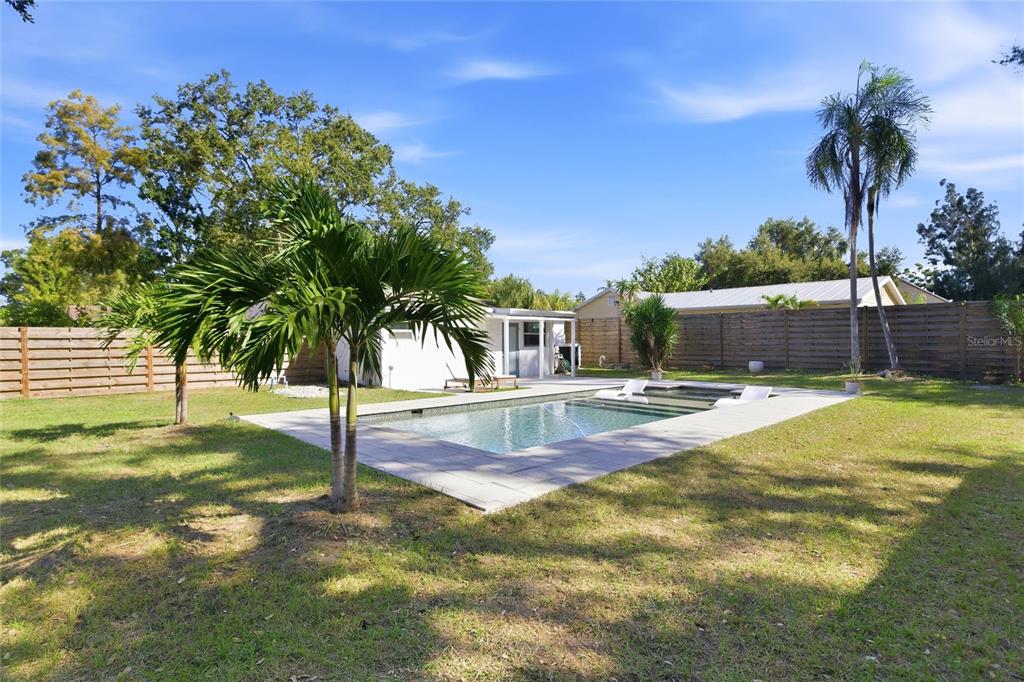 2826 Marlette Street Sarasota, FL 34231 - Photo 23 of 38
