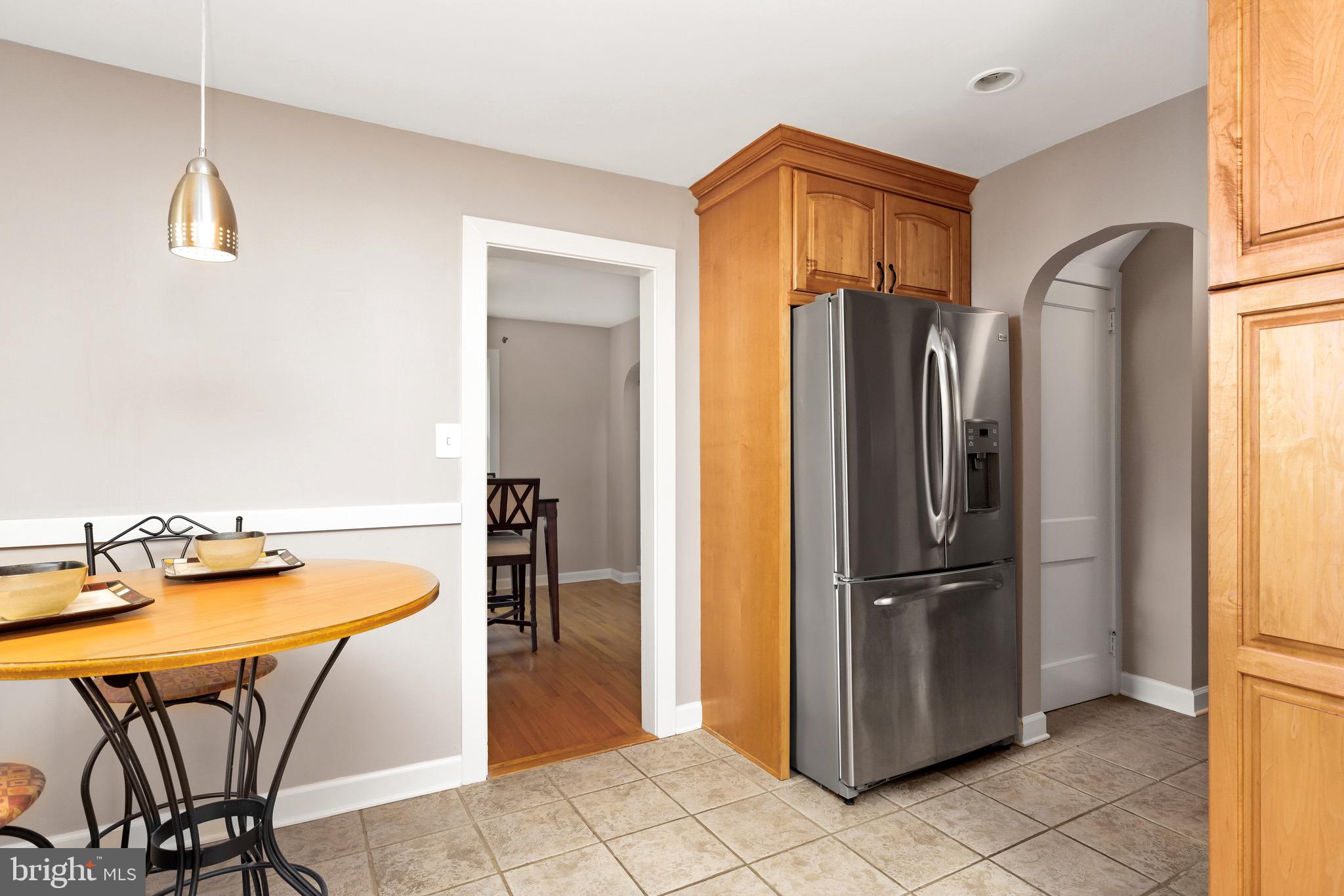 112 Roxboro Road Trenton, NJ 08648 - Photo 14 of 36