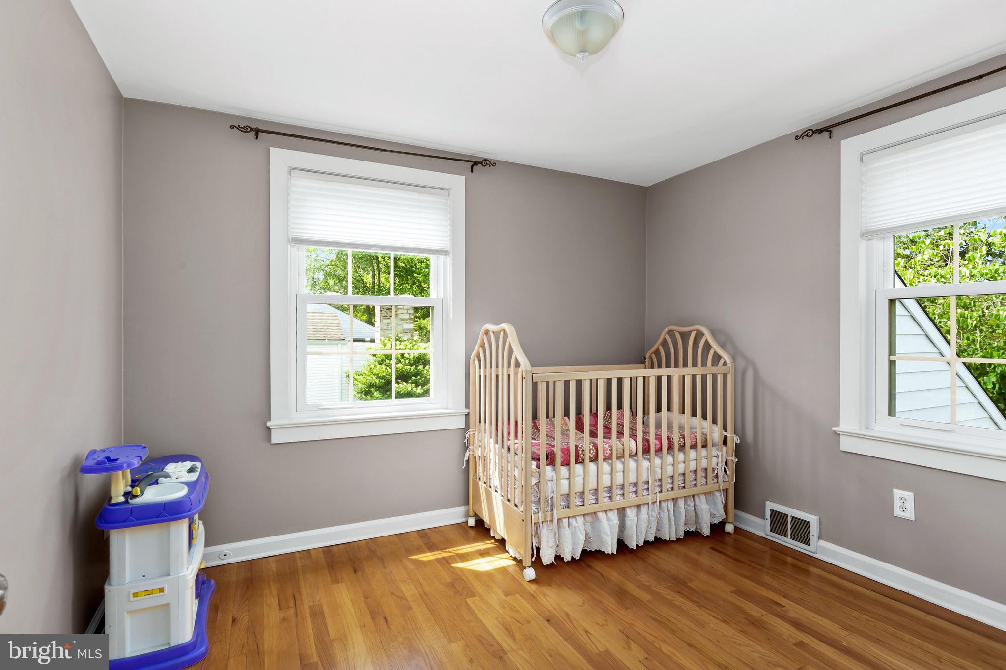 112 Roxboro Road Trenton, NJ 08648 - Photo 24 of 36