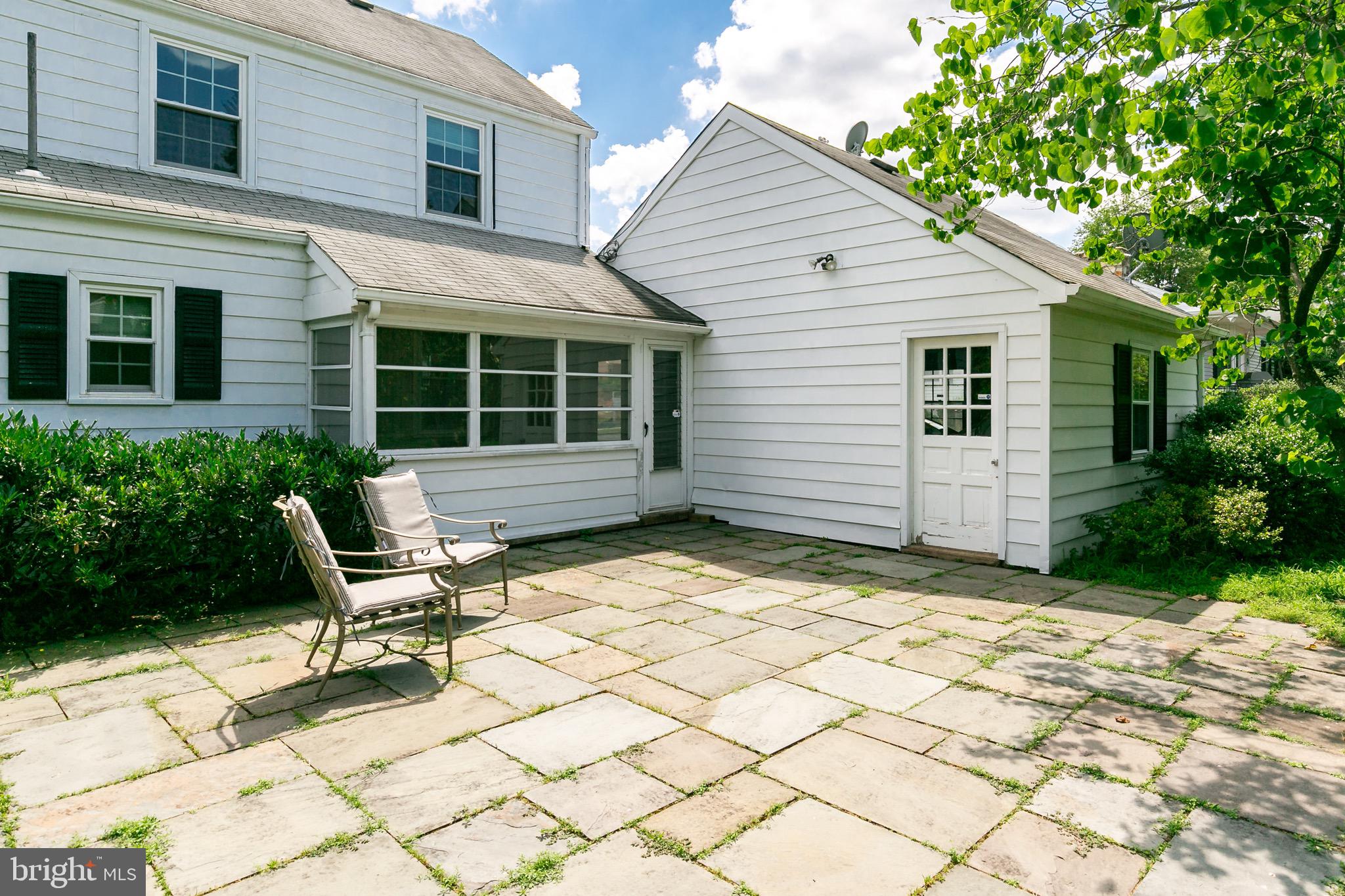 112 Roxboro Road Trenton, NJ 08648 - Photo 31 of 36