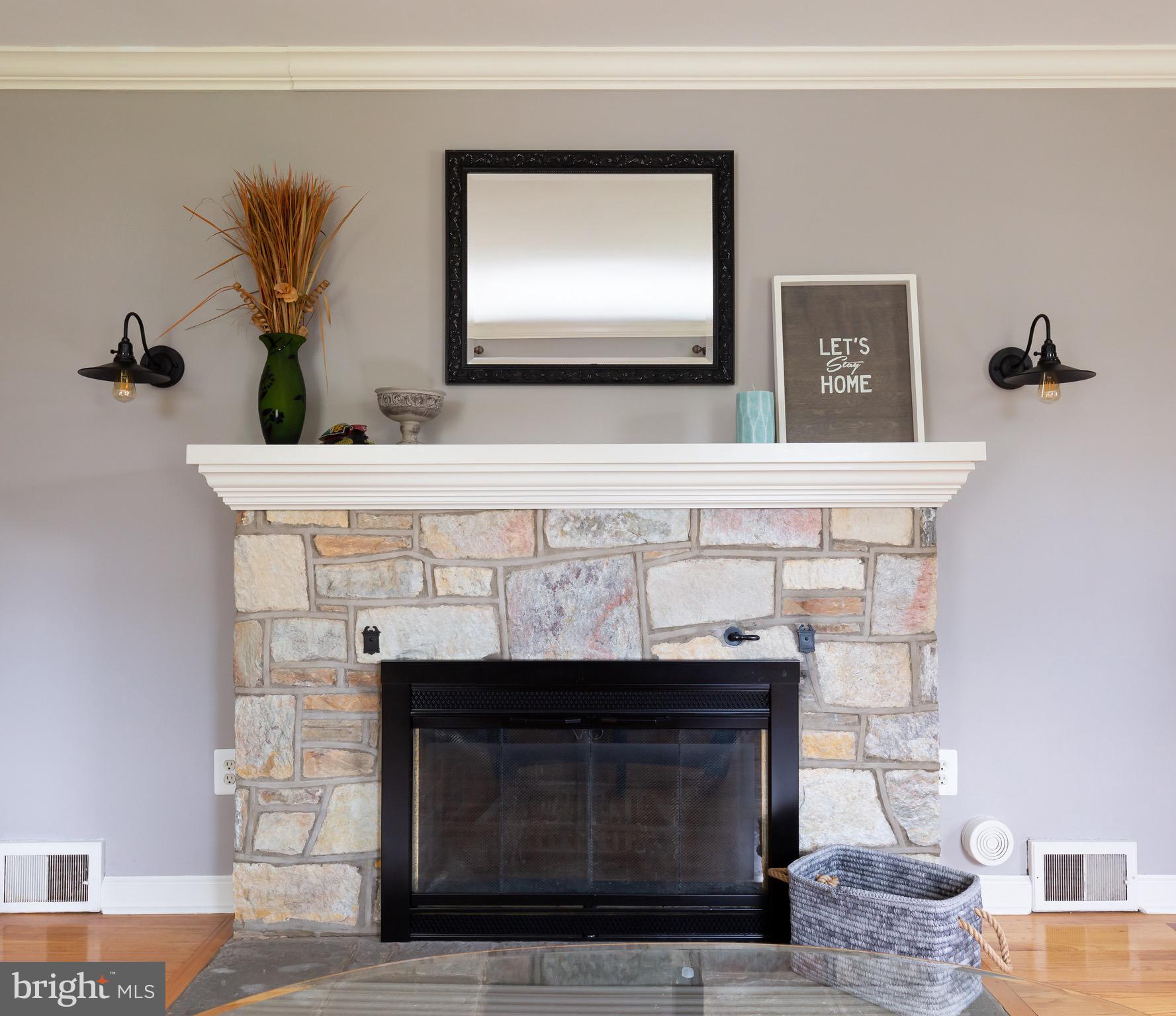112 Roxboro Road Trenton, NJ 08648 - Photo 8 of 36