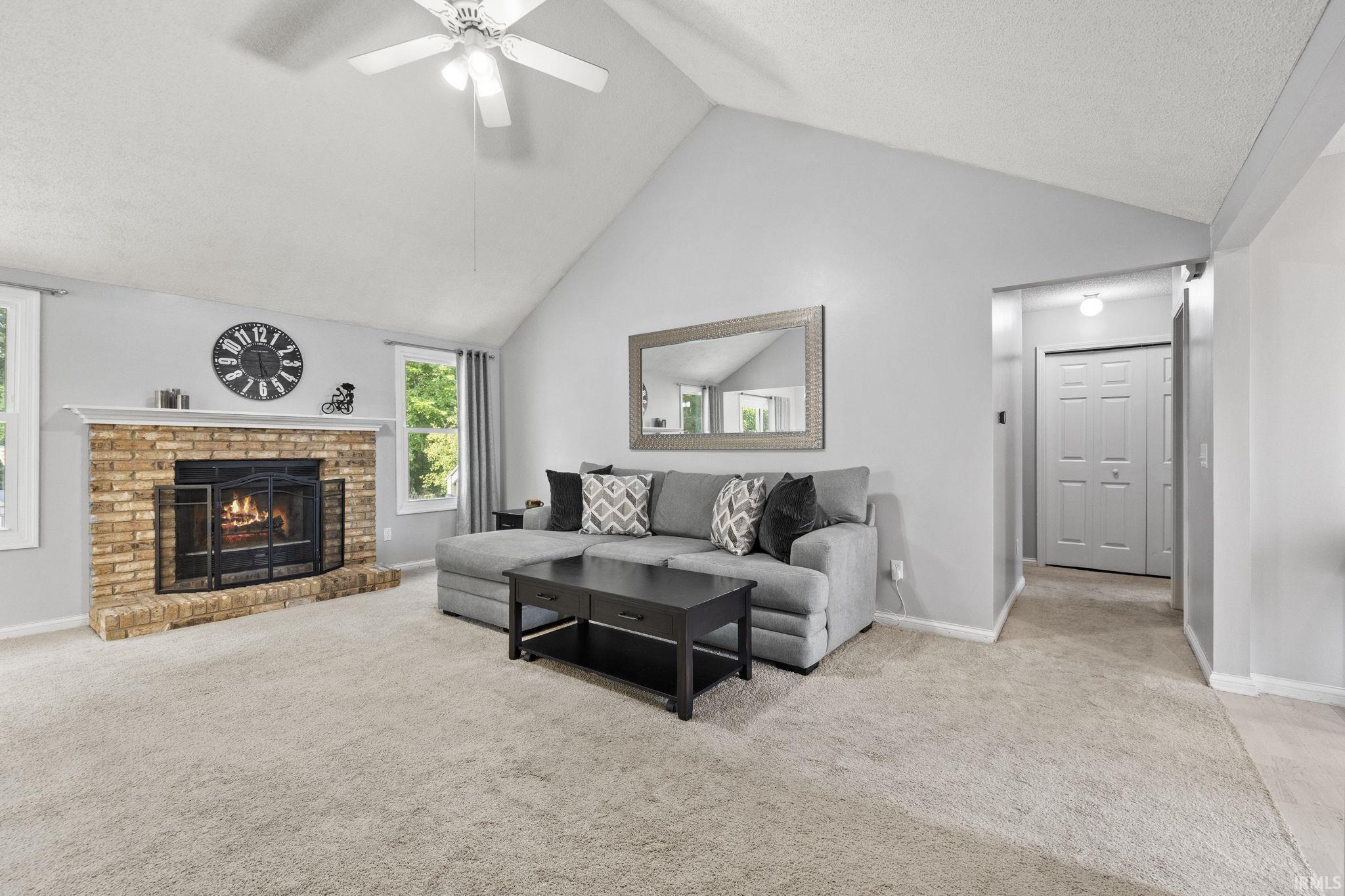 2329 Broken Oak Road Fort Wayne, IN 46818 - Photo 9 of 34 Gallery Image 9