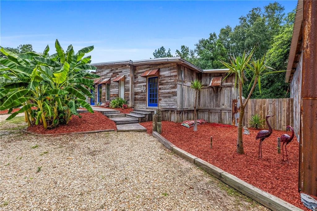 42592 North Thibodeaux Road Ponchatoula, LA 70454 - Photo 3 of 33 Gallery Image 3