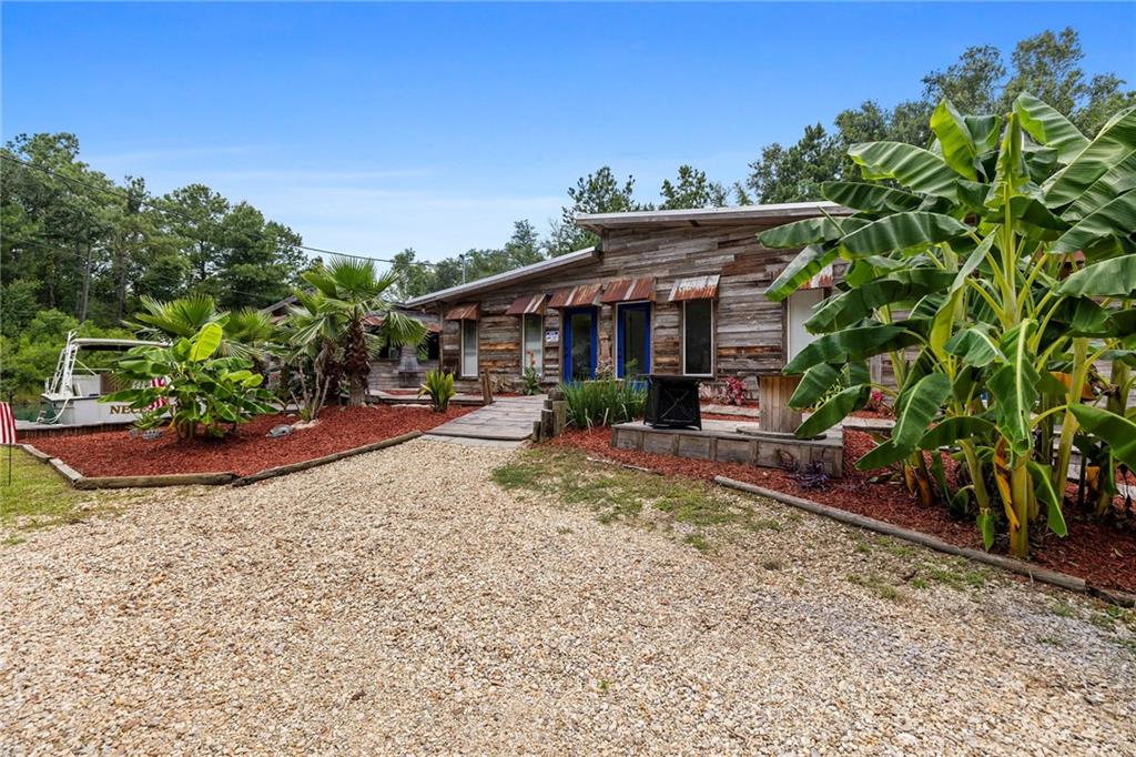 42592 North Thibodeaux Road Ponchatoula, LA 70454 - Photo 4 of 33 Gallery Image 4