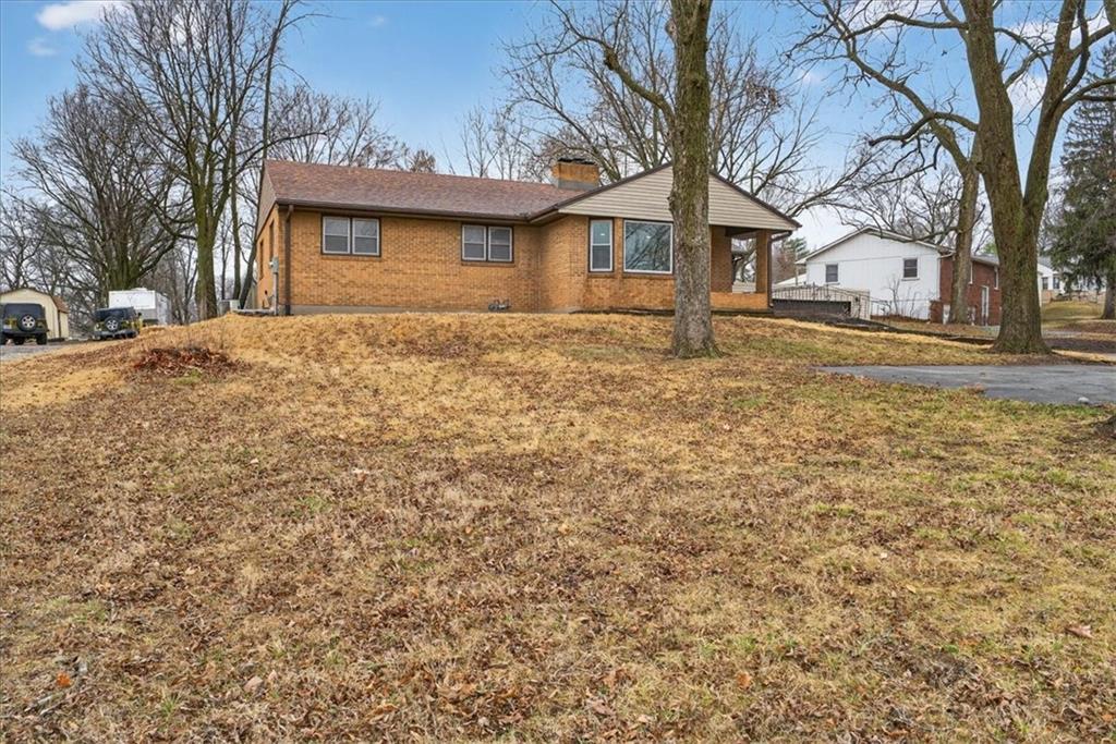 13505 East Kentucky Road Independence, MO 64050 - Photo 2 of 29