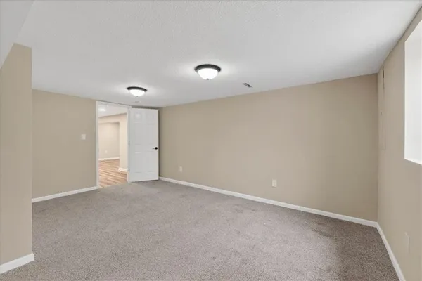 $369,000 | 13505 East Kentucky Road, Independence, MO 64050