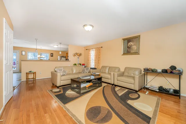 $345,000 | 1524 Darlington Trail, Kalamazoo, MI 49009