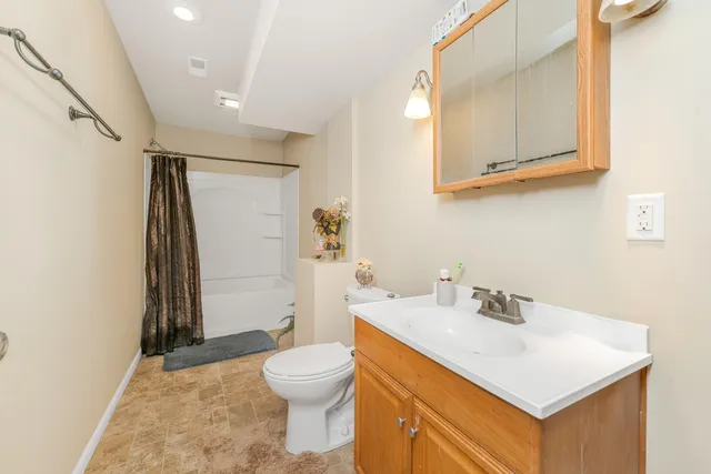 $345,000 | 1524 Darlington Trail, Kalamazoo, MI 49009