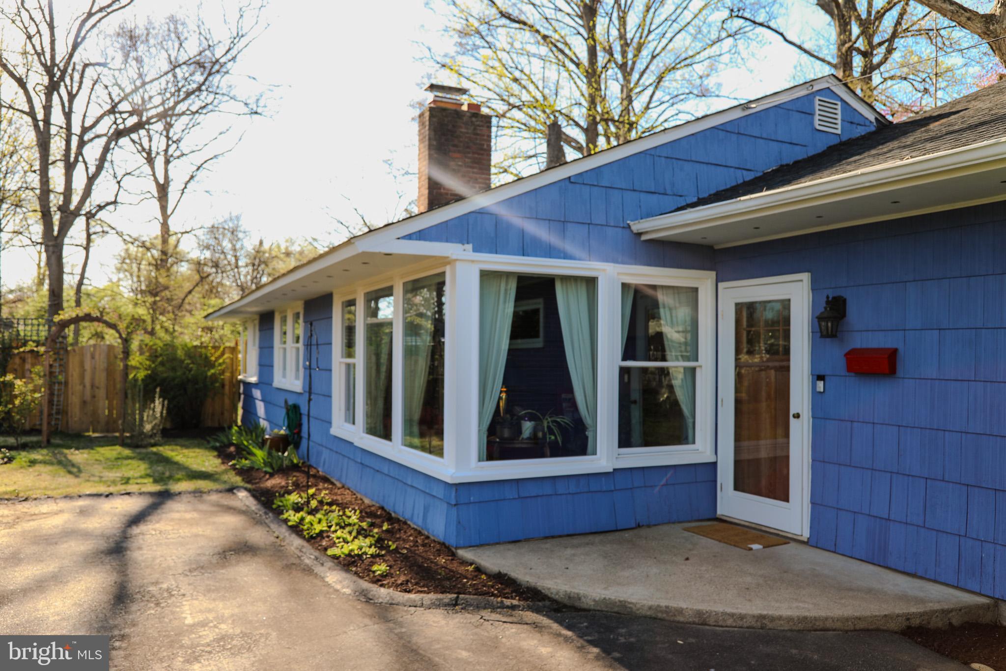 3134 Manor Road Falls Church, VA 22042 - Photo 4 of 45 Gallery Image 4