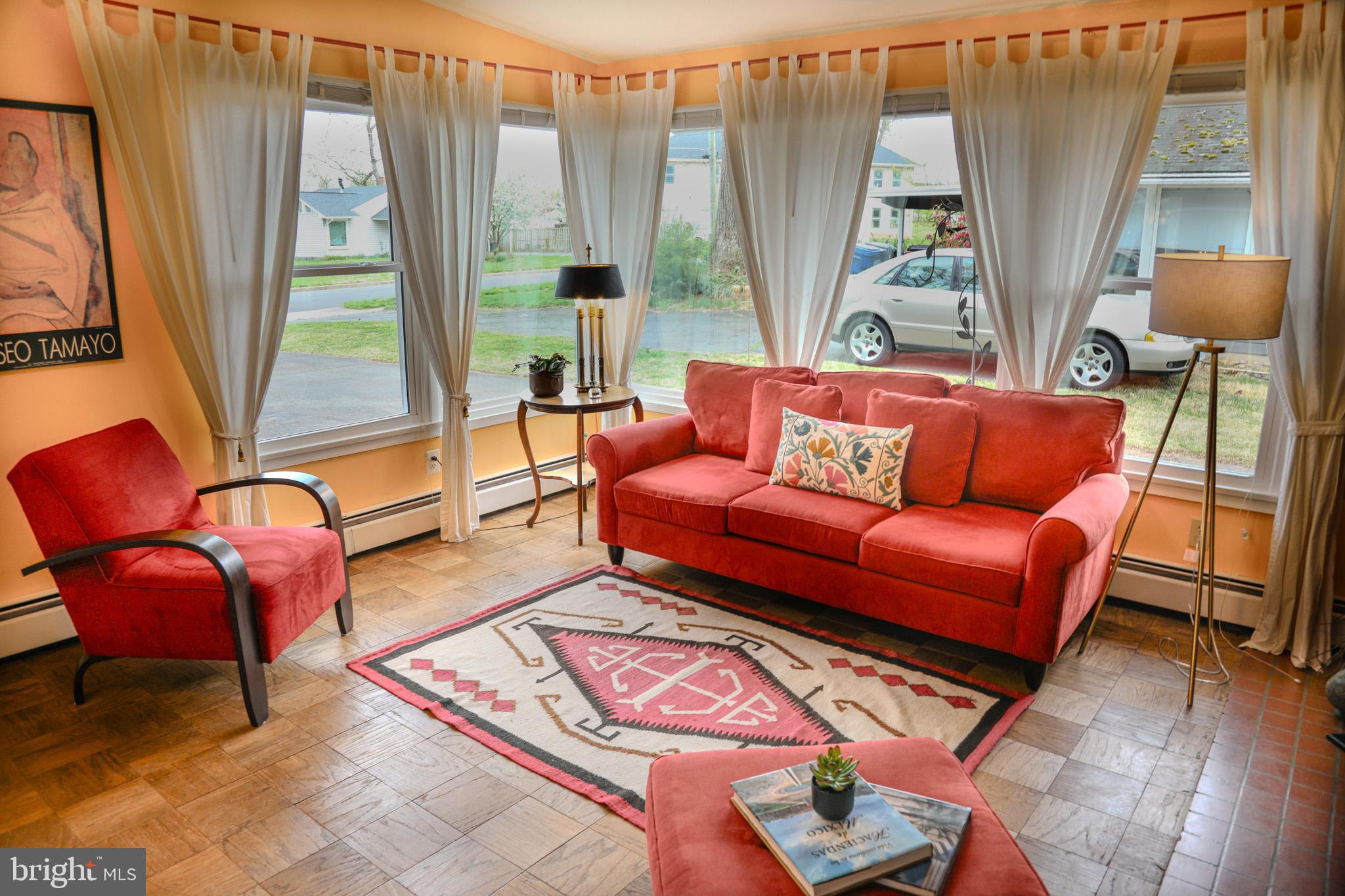 3134 Manor Road Falls Church, VA 22042 - Photo 7 of 45 Gallery Image 7