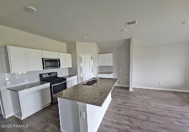 $209,900 | 154 Cane Run Court, Duson, LA 70529