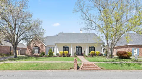 $609,995 | 200 Westfield Drive, Lafayette, LA 70503