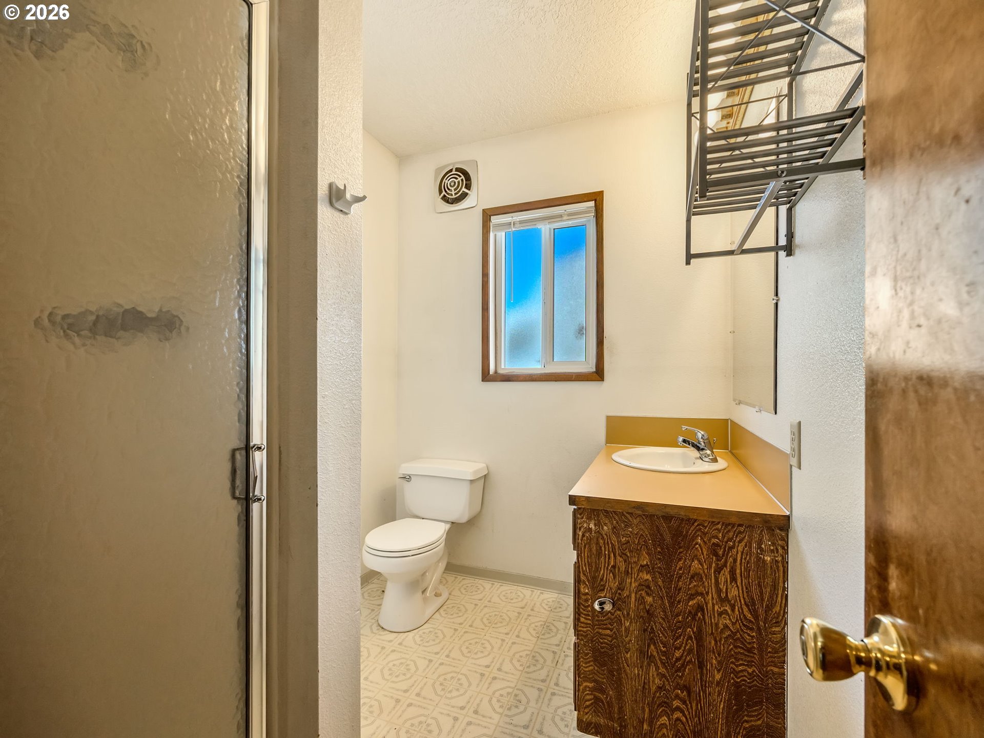 830 2nd Avenue Seaside, OR 97138 - Photo 19 of 38 Bathroom