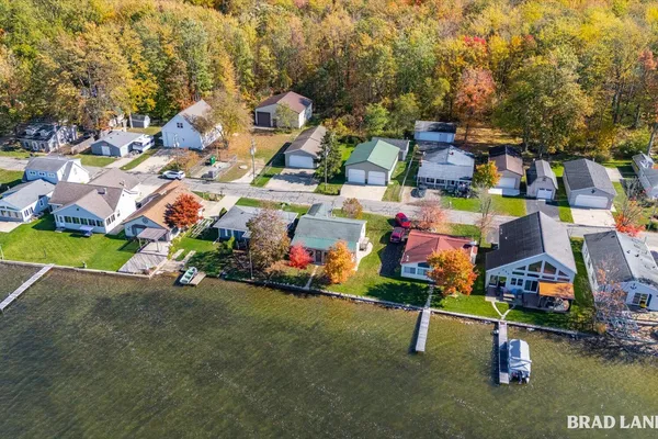 $624,900 | 1980 Parker Drive, Wayland, MI 49348