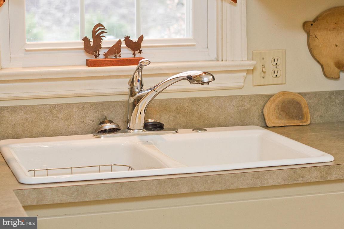 342 Delp Road Lancaster, PA 17601 - Photo 13 of 37 Gallery Image 13